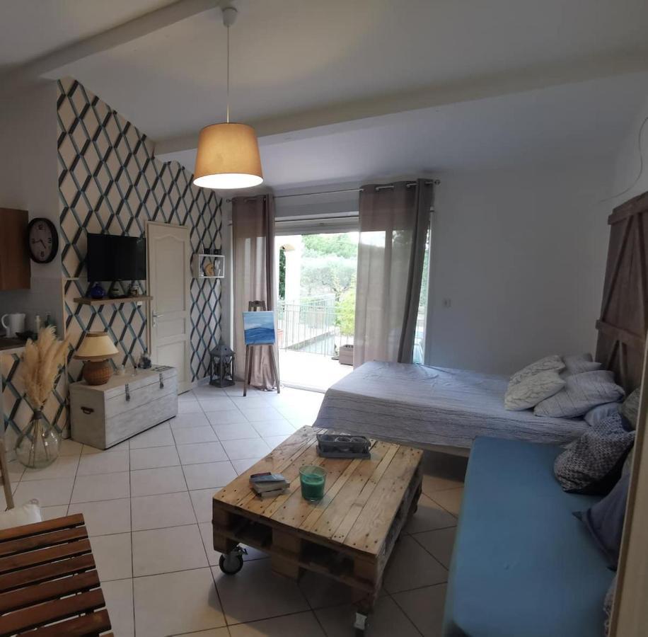 Chambre Nature Le Thoronet Exteriör bild